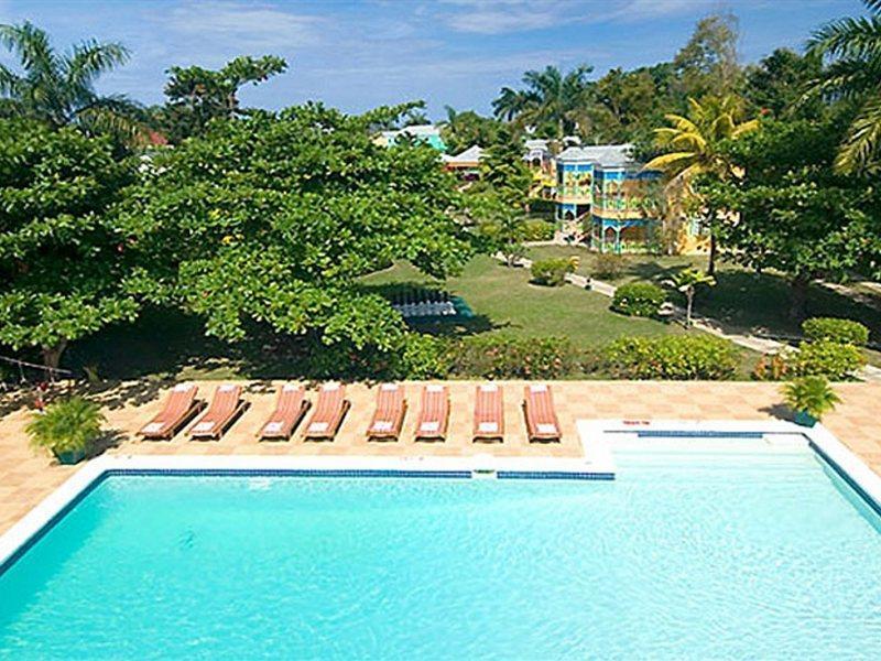 Grand Pineapple Beach Negril Hotel Bagian luar foto